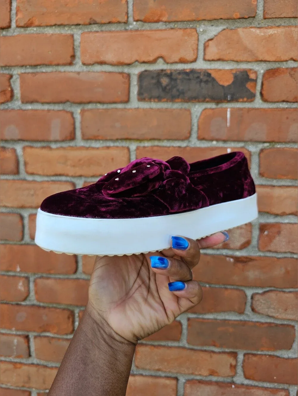 Rebecca Minkoff Women’s Rich Berry Velvet Bow Platform Slip-On Sneakers Size 8M
